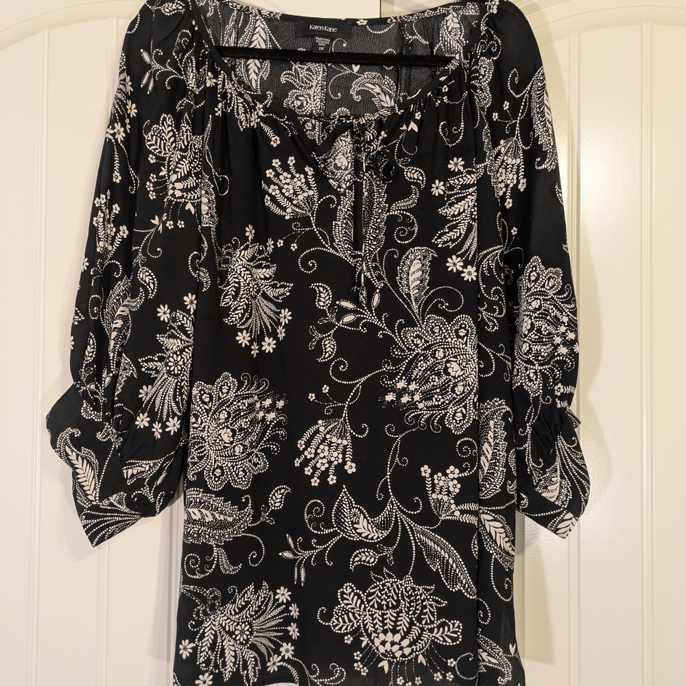 Karen Kane 1X Blk/White Floral/Paisley Cute Goth Classic Core Flowy Peasant Boho - Picture 2 of 7